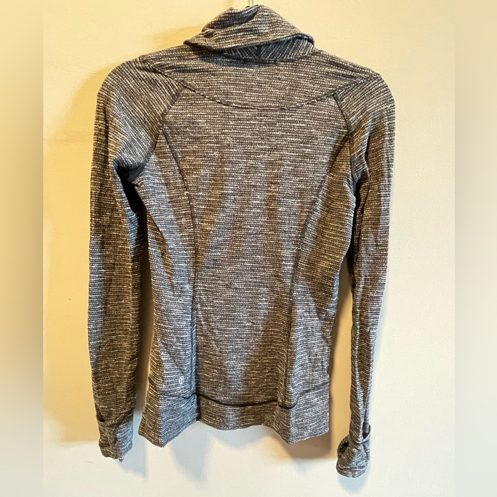 Lululemon Women’s Quarter Zip Grey Pullover - Picture 2 of 3